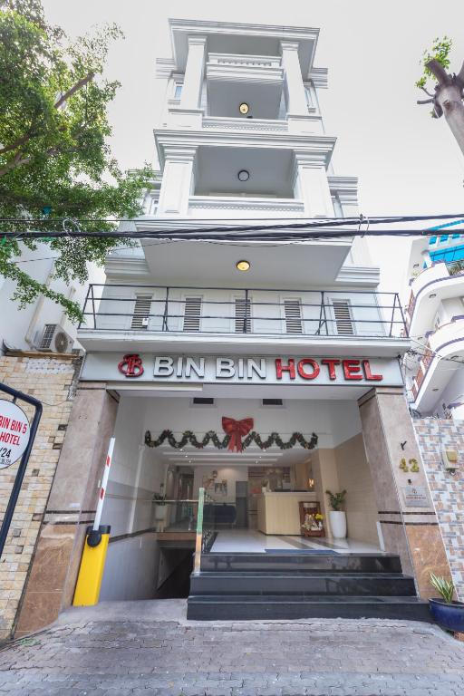 Bin Bin Hotel 5 - Near Lotte Mart D7 – Ho Chi Minh City